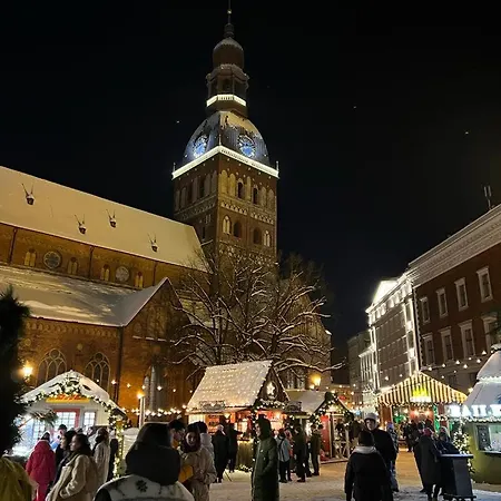 Dome Square Apartment, Old Town Апартаменты Рига