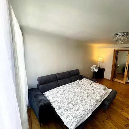 アパート Dome Square Apartment, Old Town