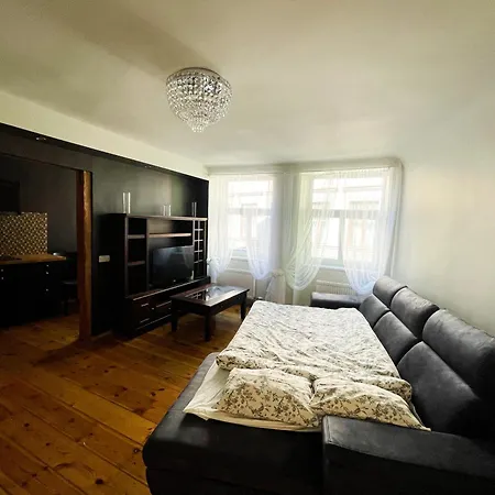 アパート Dome Square Apartment, Old Town